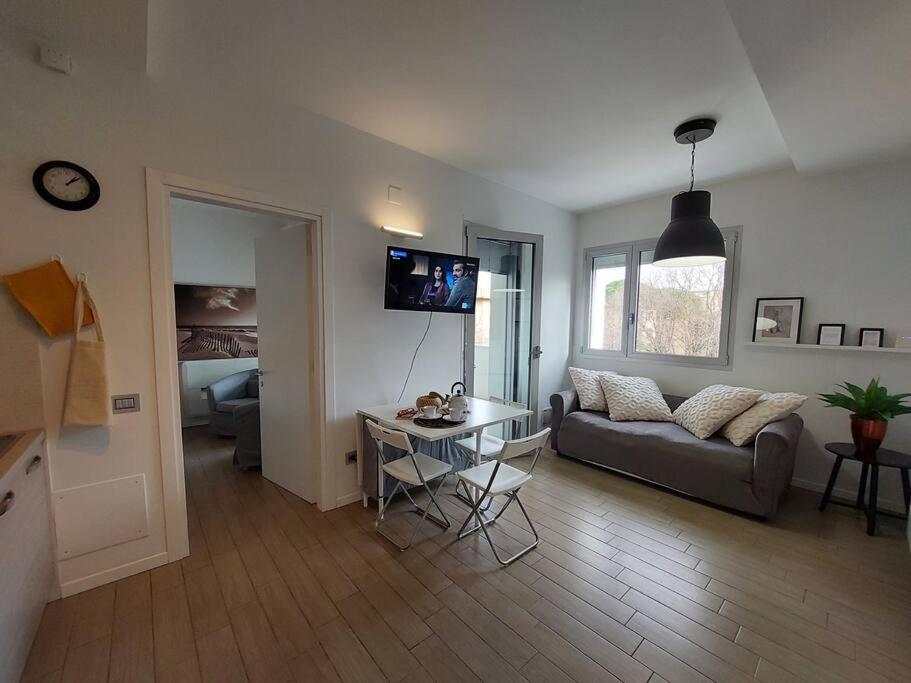 Florence San Donato Apartment With Parking Экстерьер фото