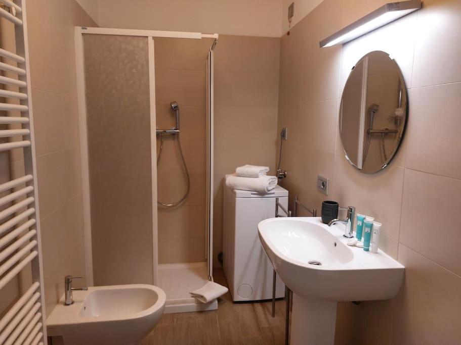 Florence San Donato Apartment With Parking Экстерьер фото